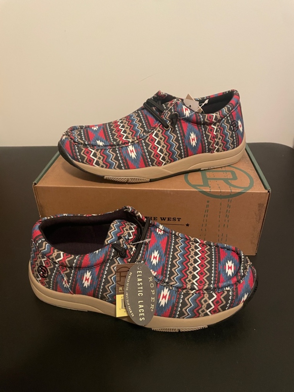 Roper Clearcut Low Black- Women’s 11 JB